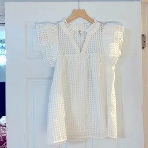 Entro geometric flutter sleeve top